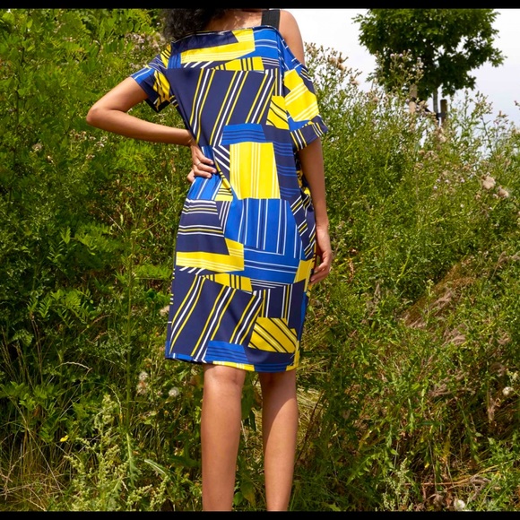 Clothing company selling French Fashion - Picture 3 of 6